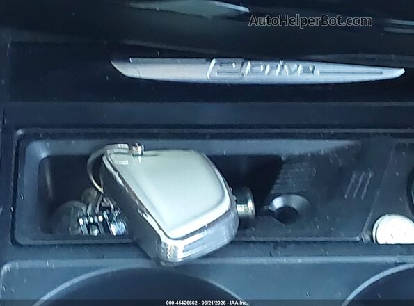 5UXKT0C50J0W01898 2018 BMW X5 White Вид панелі приладів