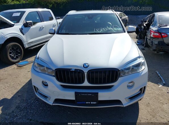 5UXKT0C50J0W01898 2018 BMW X5 White Вид щитка приладів