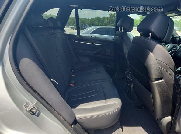 5UXKT0C52J0W02423 2018 BMW X5 Silver 