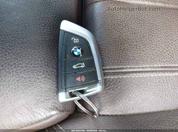 5UXKT0C53G0S78066 2016 BMW X5 White Вид панелі приладів
