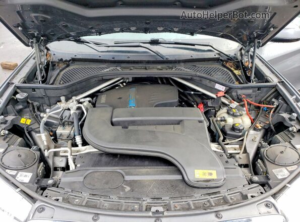 5UXKT0C57J0W03387 2018 BMW X5 Silver Вид підкапотного простору