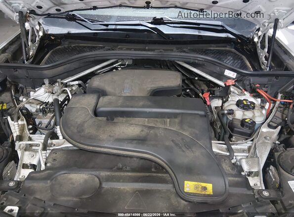 5UXKT0C59H0S80549 2017 BMW X5 White Vista trasera