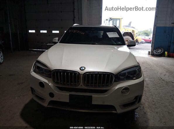 5UXKT0C59H0S80549 2017 BMW X5 White Vista del cuadro de instrumentos