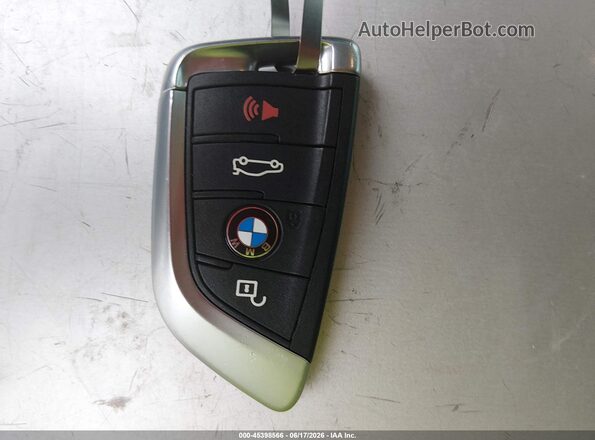 5UXKU2C32H0U29309 2017 BMW X6 Red Widok deski rozdzielczej