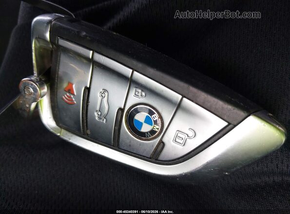 5UXKU2C50J0X49235 2018 BMW X6 Black Vista del salpicadero