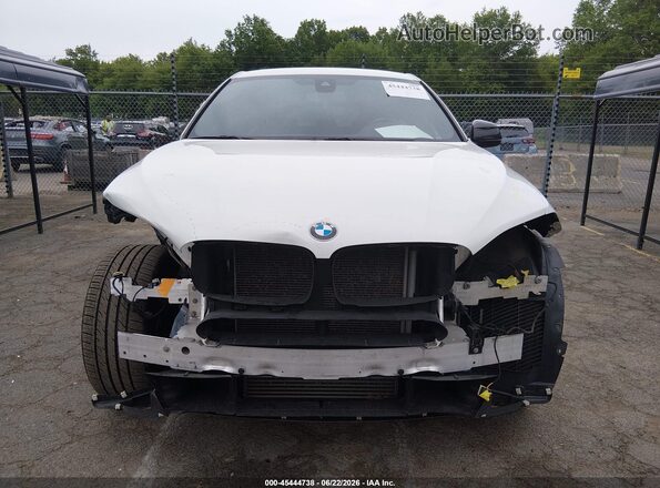 5UXKU2C53K0Z65632 2019 BMW X6 Белый Вид задней части салона