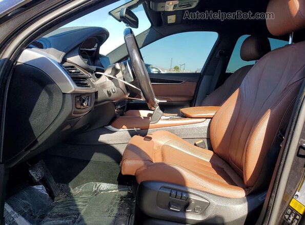 5UXKU2C57G0N78878 2016 BMW X6 Черный Вид салона спереди