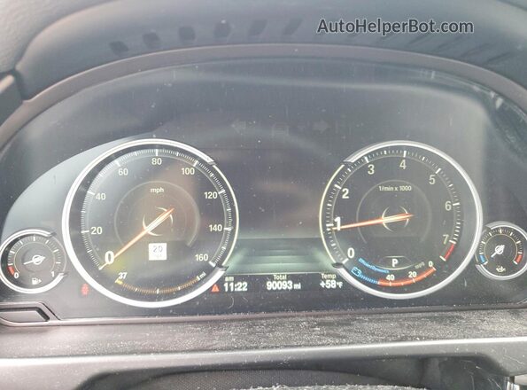 5UXKU2C59J0Z62099 2018 BMW X6 White Instrument cluster view