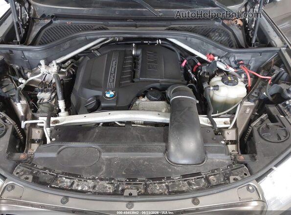 5UXKU2C5XJ0X49520 2018 BMW X6 Tan Հետևի տեսք