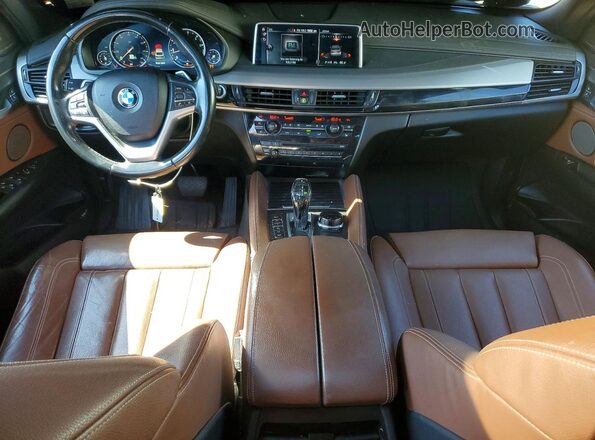 5UXKU6C33H0S99757 2017 BMW X6 Gray Vista del salpicadero