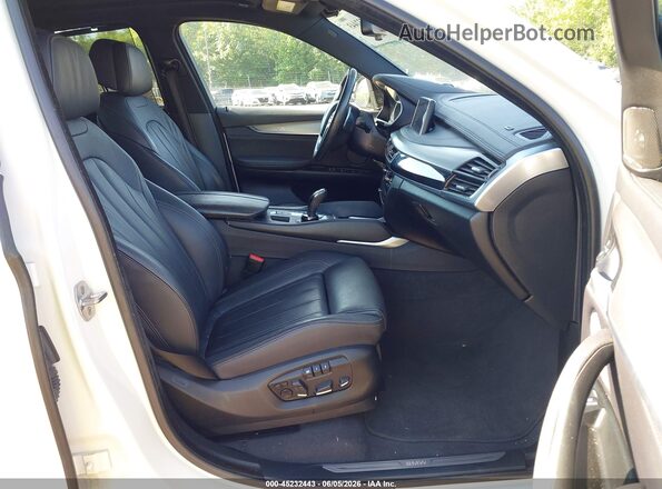 5UXKU6C35H0W38423 2017 BMW X6 White Սալոնի դիմացի տեսք