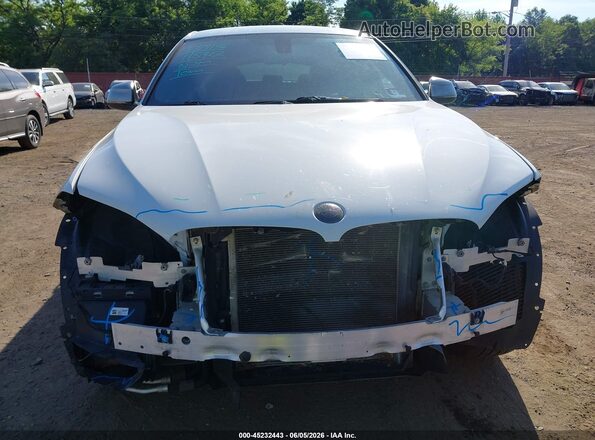 5UXKU6C35H0W38423 2017 BMW X6 White 