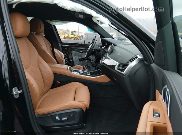 5UXTA6C01P9N92828 2023 BMW X5 Black Widok wnętrza z przodu