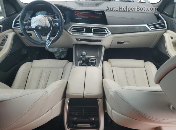 5UXTA6C02P9N49776 2023 BMW X5 White Вид панелі приладів