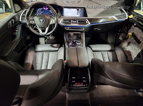 5UXTA6C06M9G08018 2021 BMW X5 Gray Dashboard view