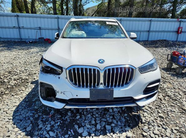 5UXTA6C07P9S00645 2023 BMW X5 White Vista frontal
