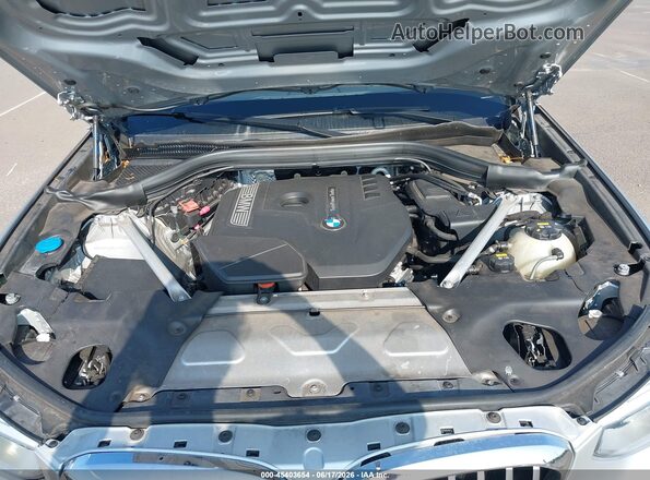 5UXTR7C50KLE88629 2019 BMW X3 Silver Вид ззаду