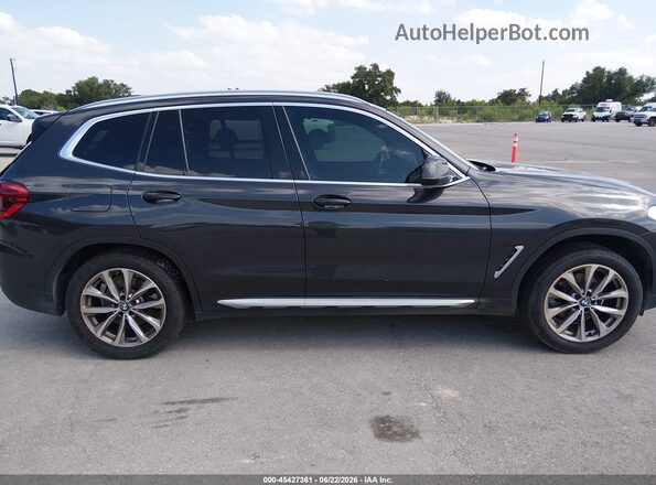 5UXTR7C50KLE96889 2019 BMW X3 Gray Rear interior view