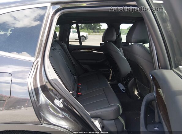 5UXTR7C50KLE96889 2019 BMW X3 Gray VIN sticker view