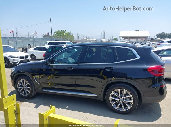 5UXTR7C50KLF31673 2019 BMW X3 Black Панорамний вид салону 360°