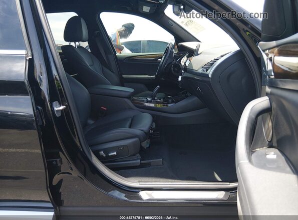 5UXTR7C50KLF36484 2019 BMW X3 Black Вид салону спереду