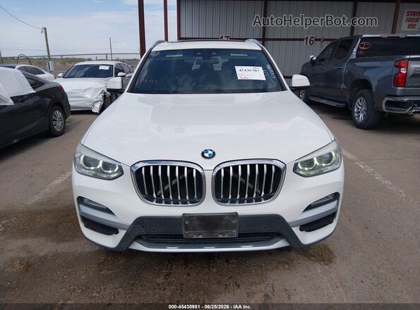 5UXTR7C51KLF29382 2019 BMW X3 White Вид щитка приладів