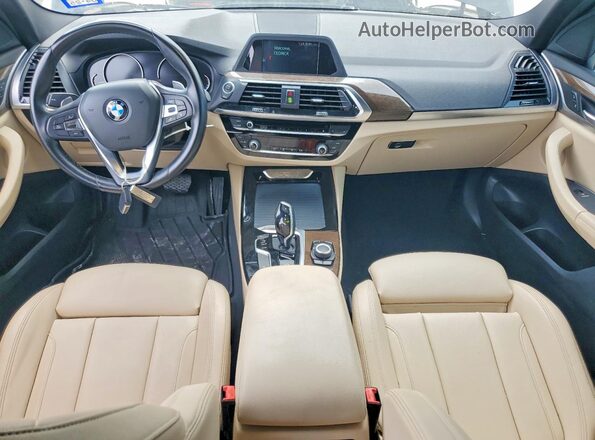 5UXTR7C51KLF31715 2019 BMW X3 Black Widok deski rozdzielczej