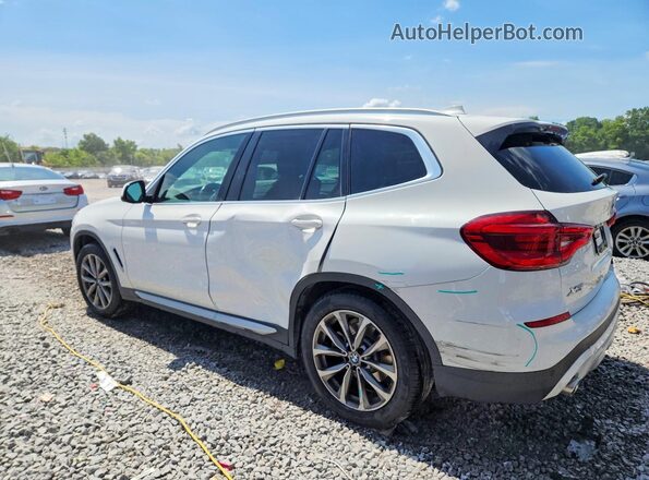 5UXTR7C52KLR45647 2019 BMW X3 White Rear left