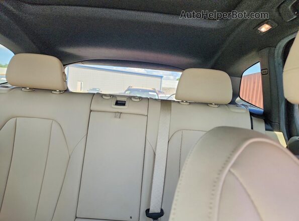5UXTR7C52KLR45647 2019 BMW X3 White Rear seats view