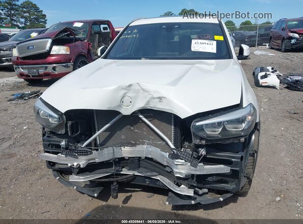 5UXTR7C53KLE96093 2019 BMW X3 White Rear interior view
