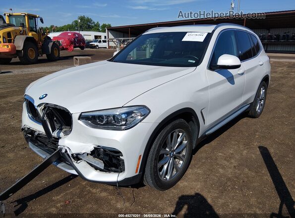 5UXTR7C53KLF25737 2019 BMW X3 White წინა მარცხენა ხედი სამი მეოთხედიდან