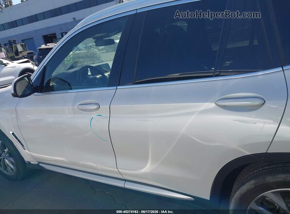 5UXTR7C53KLF26385 2019 BMW X3 White 