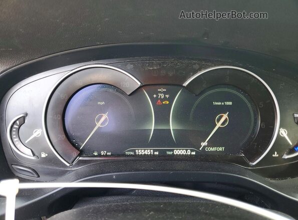 5UXTR7C55KLF24525 2019 BMW X3 White Սարքավորումների վահանակի տեսք