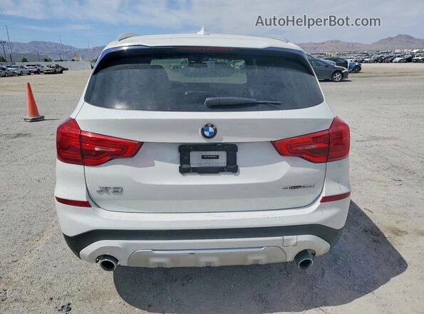 5UXTR7C55KLF26467 2019 BMW X3 White Vista trasera