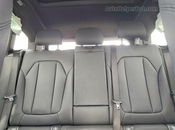 5UXTR7C56KLE88389 2019 BMW X3 Black Вид задніх сидінь