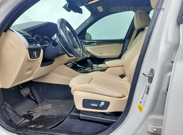 5UXTR7C56KLE93740 2019 BMW X3 White Front interior view