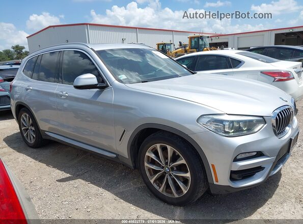 5UXTR7C59KLF24060 2019 BMW X3 Silver Rear interior view