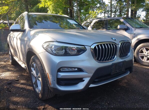 5UXTR7C59KLF26021 2019 BMW X3 Silver Widok z przodu