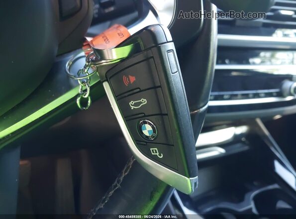 5UXTR7C59KLF26021 2019 BMW X3 Silver Widok deski rozdzielczej