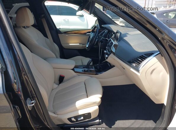 5UXTR7C59KLR52868 2019 BMW X3 Black წინა სალონის ხედი