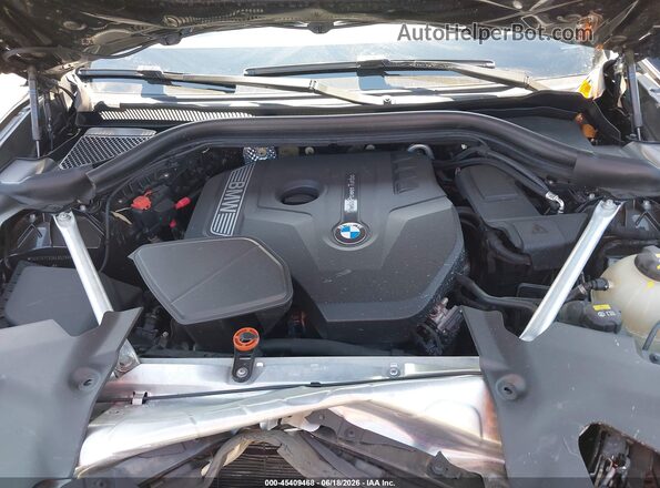 5UXTR7C59KLR52868 2019 BMW X3 Black უკანა ხედი