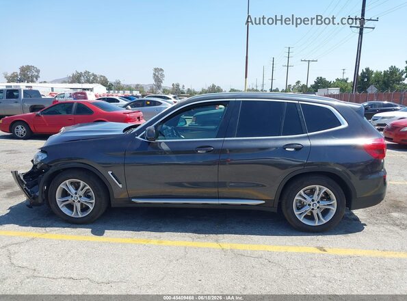 5UXTR7C59KLR52868 2019 BMW X3 Black სალონის 360-გრადუსიანი ხედი