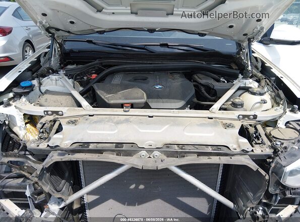 5UXTR7C5XKLE88752 2019 BMW X3 White Widok z tyłu