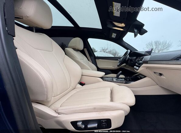5UXTR7C5XKLF30580 2019 BMW X3 Blue Vista interior delantera