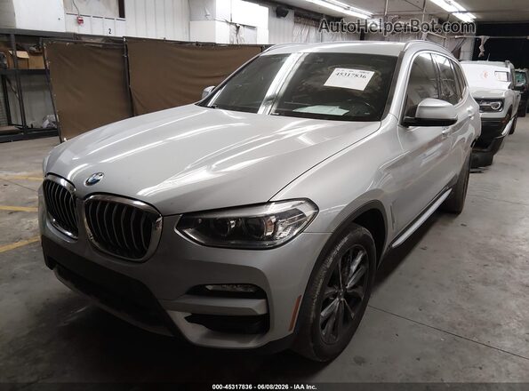 5UXTR7C5XKLR52152 2019 BMW X3 Silver Առջևի ձախ երեք քառորդ տեսարան