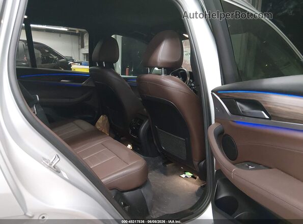 5UXTR7C5XKLR52152 2019 BMW X3 Silver VIN կոդի պիտակի տեսք