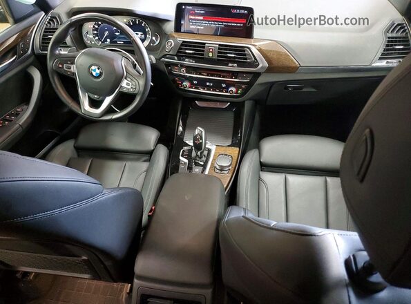 5UXTR9C50KLR08639 2019 BMW X3 Blue Widok deski rozdzielczej