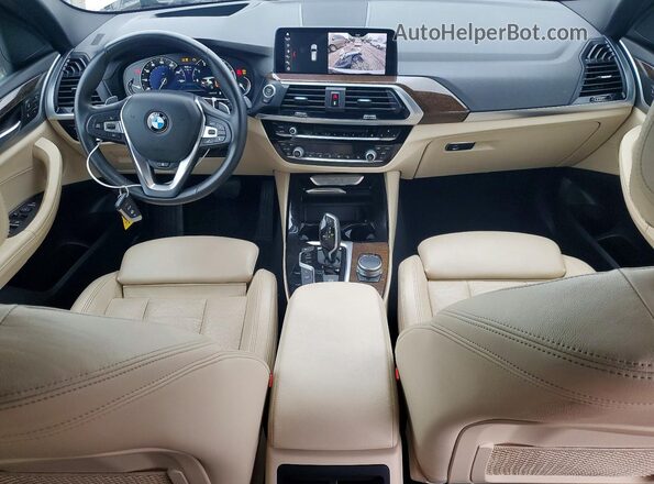 5UXTR9C50KLR10584 2019 BMW X3 White Առջևի վահանակի տեսք