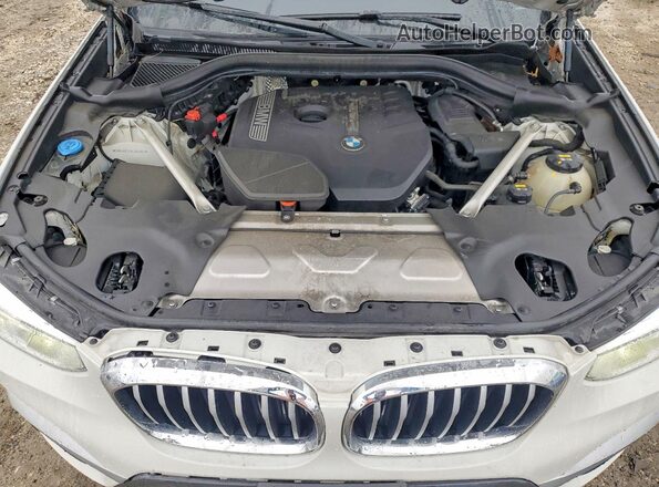 5UXTR9C50KLR10584 2019 BMW X3 White Շարժիչի բաժամունքի տեսք