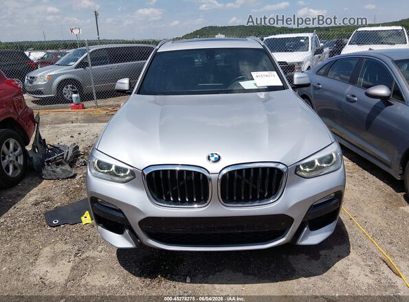 5UXTR9C51JLC84013 2018 BMW X3 Silver Vista del cuadro de instrumentos